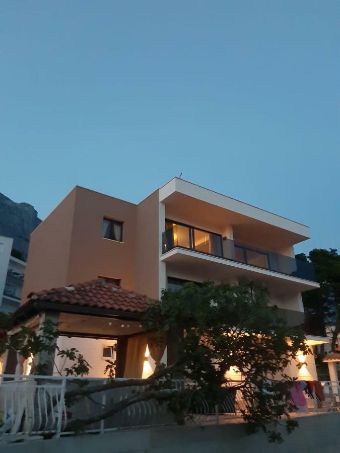 Apartmani Arapovic 바스카보다 외부 사진
